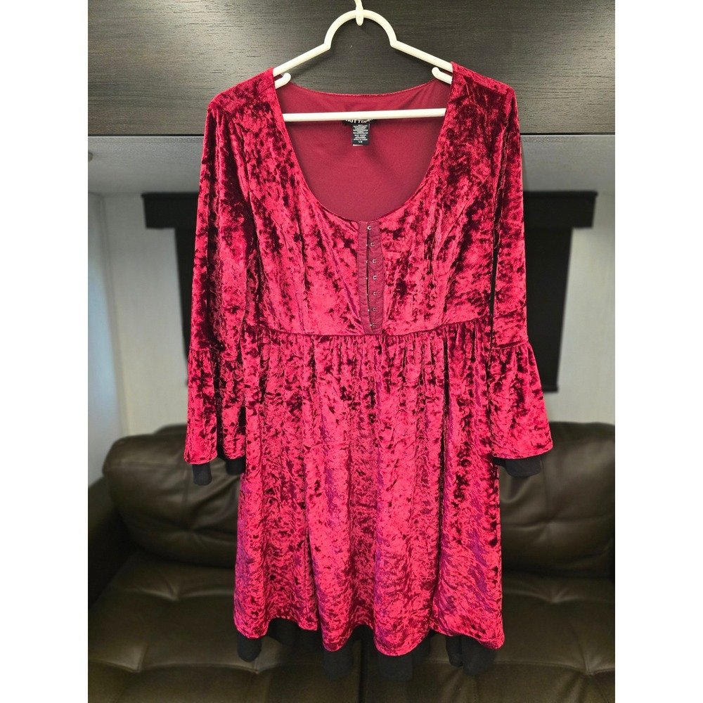 Hot Topic Burgundy Crushed Velvet Babydoll Dress Bell Sleeve Goth Red Large